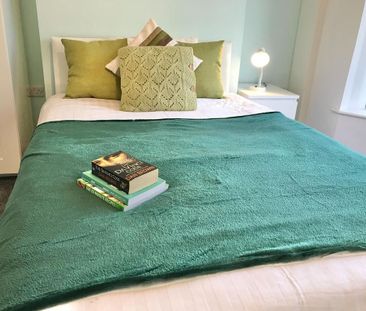 1 bedroom in a house share to rent - Photo 5