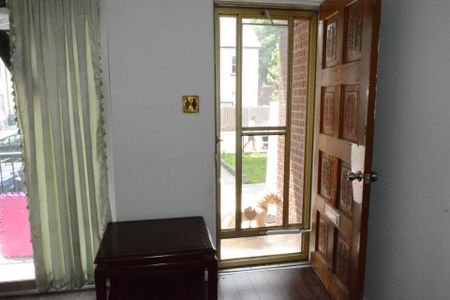 For Lease - 137 Markham Street Unit# main, Toronto, Ontario - Photo 3