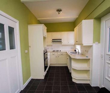 Booth Royd, Idle, BD10 - Photo 1