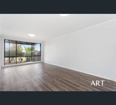 2/154 Melville Parade, Como, WA 6152 - Photo 4