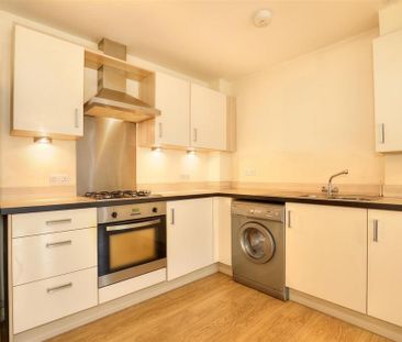 2 bedroom apartment to rent - Photo 6