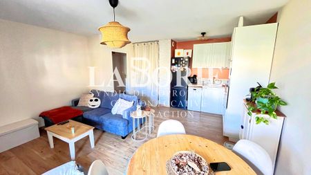 Location Appartement 2 pièces 41m² MONTEUX 84170 - Photo 2