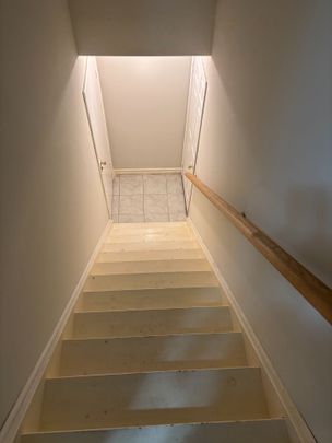 For Lease - 11 Twin Pines Drive Unit# Lower, Wasaga Beach, Ontario - Photo 1