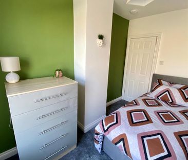 1 bed house share to rent in Burnley Road, Colne, BB8 - Photo 5