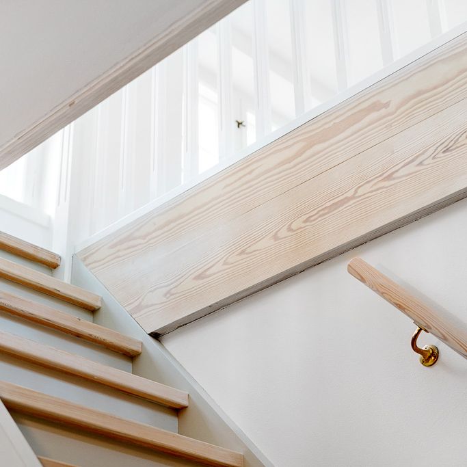 Spændende lejlighed i to plan i imponerende ejendom - Photo 1