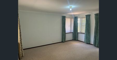 Neat and Tidy 4 x 2 - Photo 5