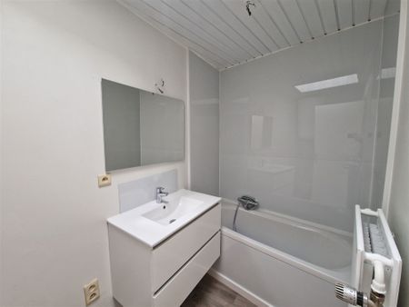 Bel appartement 1 ch rénové (+/- 51m²) au centre-ville - Photo 5