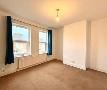 Amherst Road, Reading, Berkshire, RG6 - Photo 5