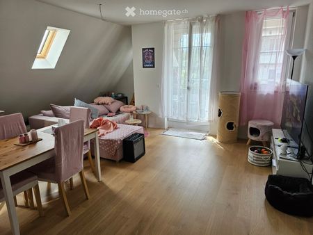 Helle, moderne 3,5-Zimmer-Dachwohnung - Photo 2