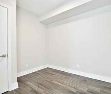 16 Champagne Avenue South - 203 - Photo 4