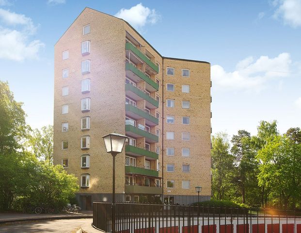 Vitmåragatan 8 - Photo 1