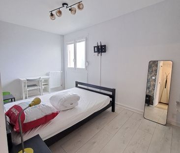 Location Appartement 2 pièces 46m² - Photo 4