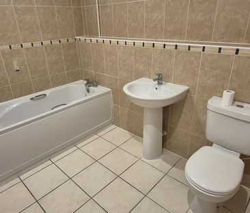 2 bedroom apartment to rent - Photo 6