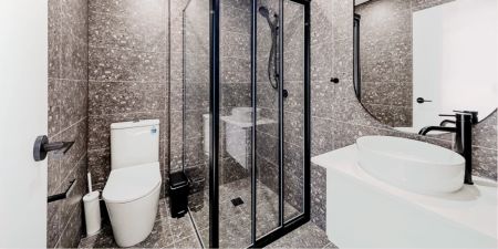 Superior Single Balcony Studio - Photo 5