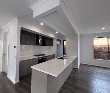 Space, Style & Security: Your Ideal Family Home Awaits - Photo 6