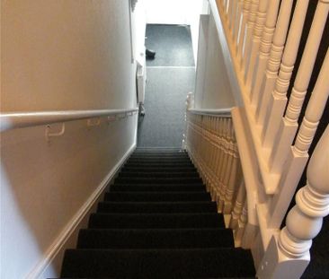 5 bedroom semi-detached house to rent - Photo 1