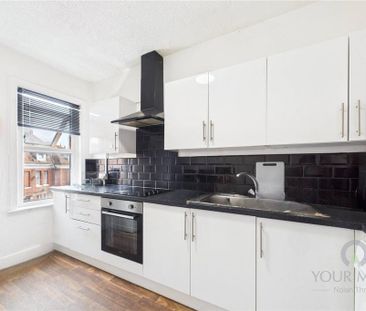 1 bedroom in a house share to rent - Photo 6