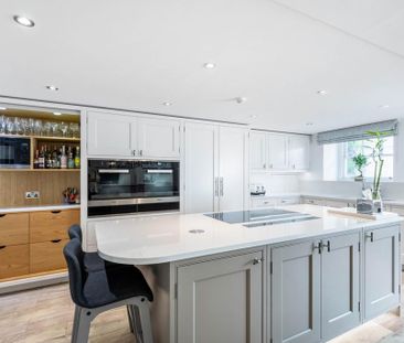 5 bedroom terraced house to rent - Photo 3