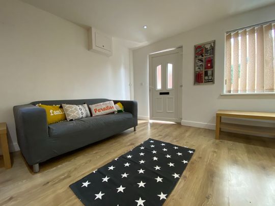1 Bed Flat, Tyrrell House, LE3 - Photo 1