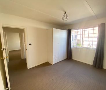 12A Church Street, BAYSWATER - Photo 2