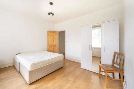 Holbrook Road, Stratford, E15 - Photo 3