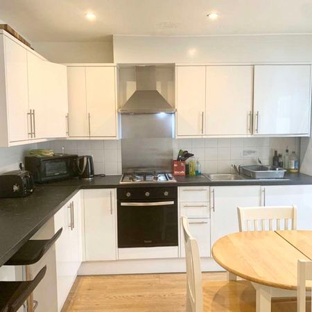 Mount Road Room 1 - Photo 3