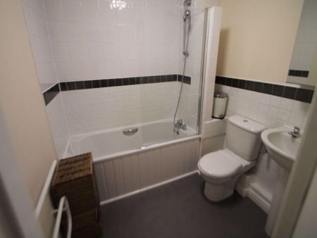 3 bedroom house to rent - Photo 3