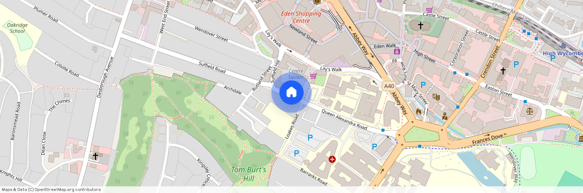 Suffield Lodge - Internal Lift and Gated Parking