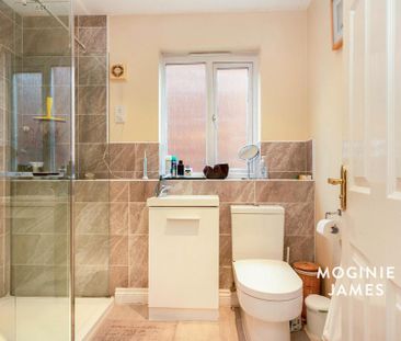 4 bedroom detached house to rent - Photo 5