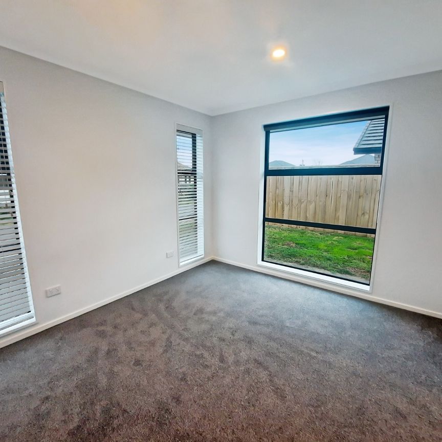 4 Piwakawaka Lane, Pegasus Waimakariri 7612 - Photo 1