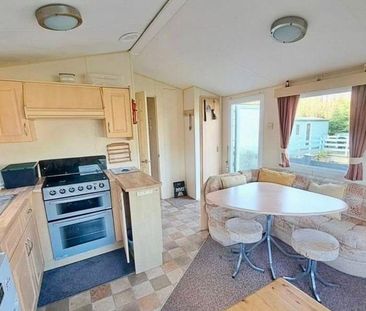 2 bedroom property to rent - Photo 4