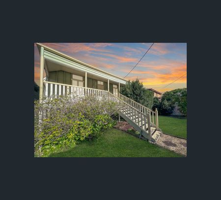 98 Denison Street, Rockhampton City, Qld 4700 - Photo 4