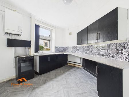 2 bedroom terraced house to rent - Photo 3