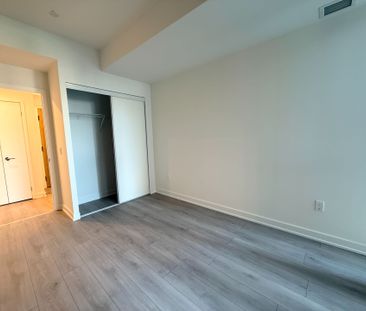 For Lease - 1 Fairview Road Unit# 313, Mississauga, Ontario - Photo 4