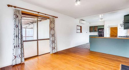 Education Zone Central FOR RENT! - Photo 2