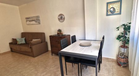 Cozy 1 Bed Apartment in Torrevieja for Winter Let SPS131549 - Photo 2