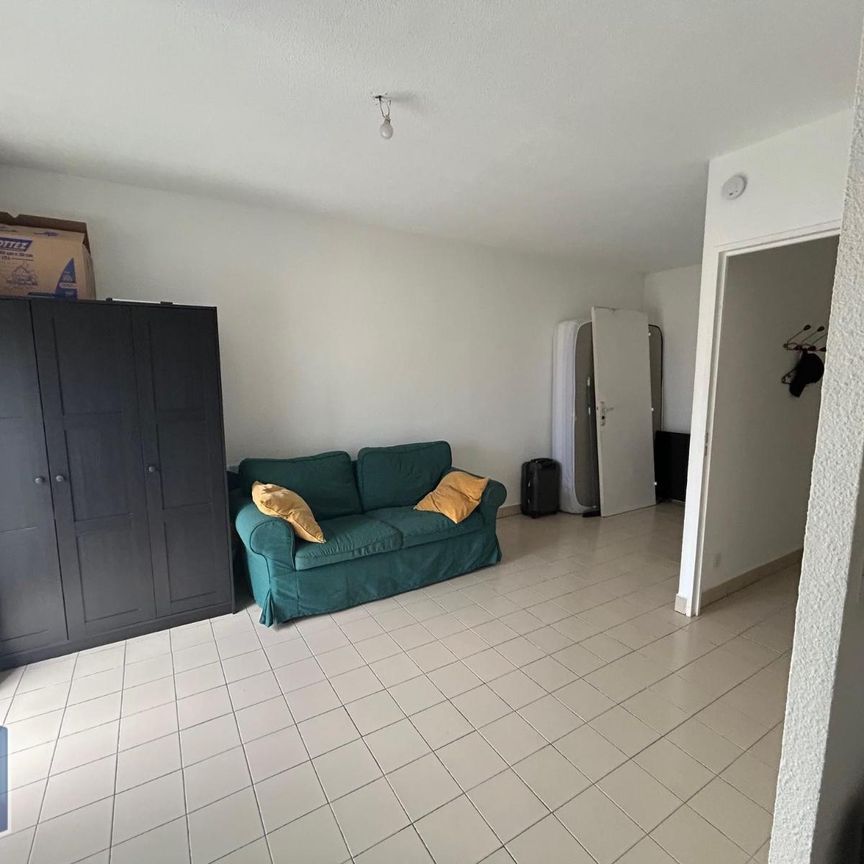Location Appartement 1 pièce 25m² AIX EN PROVENCE 13100 - Photo 1