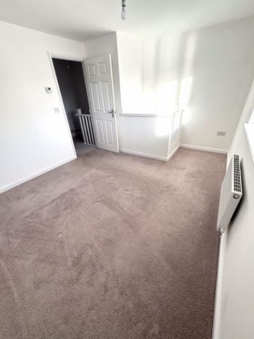 2 bed house to rent in - Photo 4