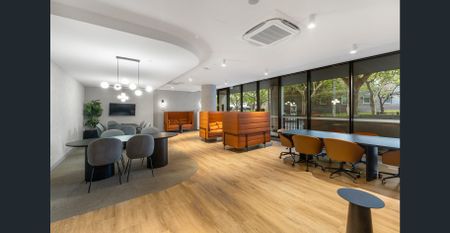 Brand New Luxury 1-Bedroom Apartment! - Photo 4