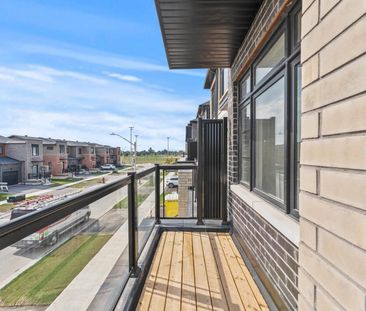 For Lease - 130 Turnberry Lane, Barrie, Ontario - Photo 2