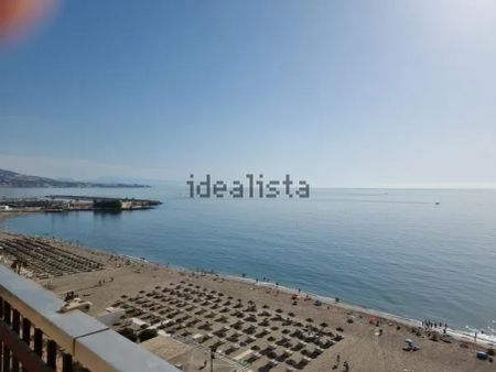 Alquiler de ático en Paseo Marítimo Rey de España - Photo 5