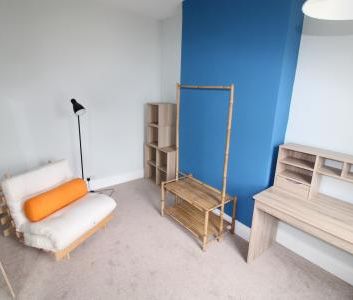 Victoria Crescent, Staffordshire, Burton upon Trent, DE14 - Photo 4