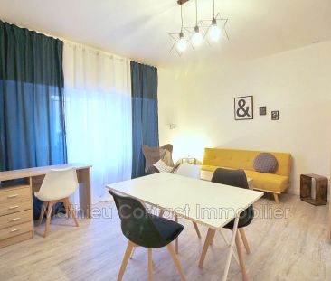 Centre-ville, Location appartement 1 pièce 32 m² - Photo 1