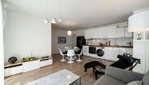 Appartement 3 pièces 69m2 REIMS 895 euros - Photo 1