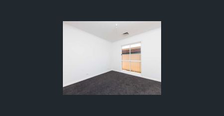 Neat, tidy and low maintenance. - Photo 3