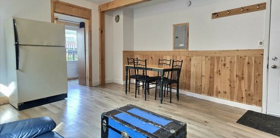 3 1/2 Tout Inclus Et Meublé - Limoilou - Photo 2