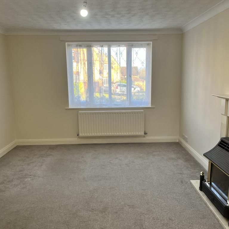 4 bedroom detached house to rent - Photo 1