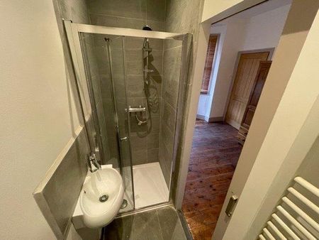 House share to rent - Photo 2