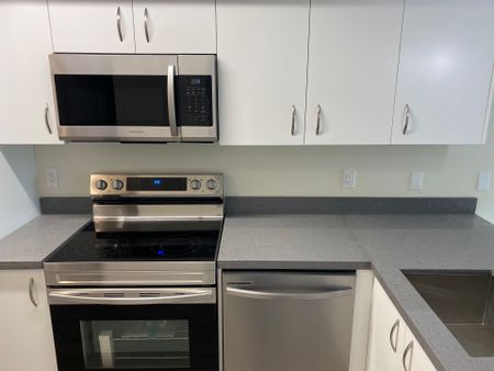 For Lease - 370 Fisher Mills Road Unit# 27, Cambridge, Ontario - Photo 4