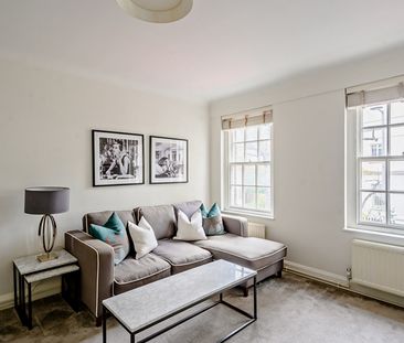 Spacious 2-Bedroom Apartment For Rent in Pelham Court, Chelsea Prim... - Photo 2